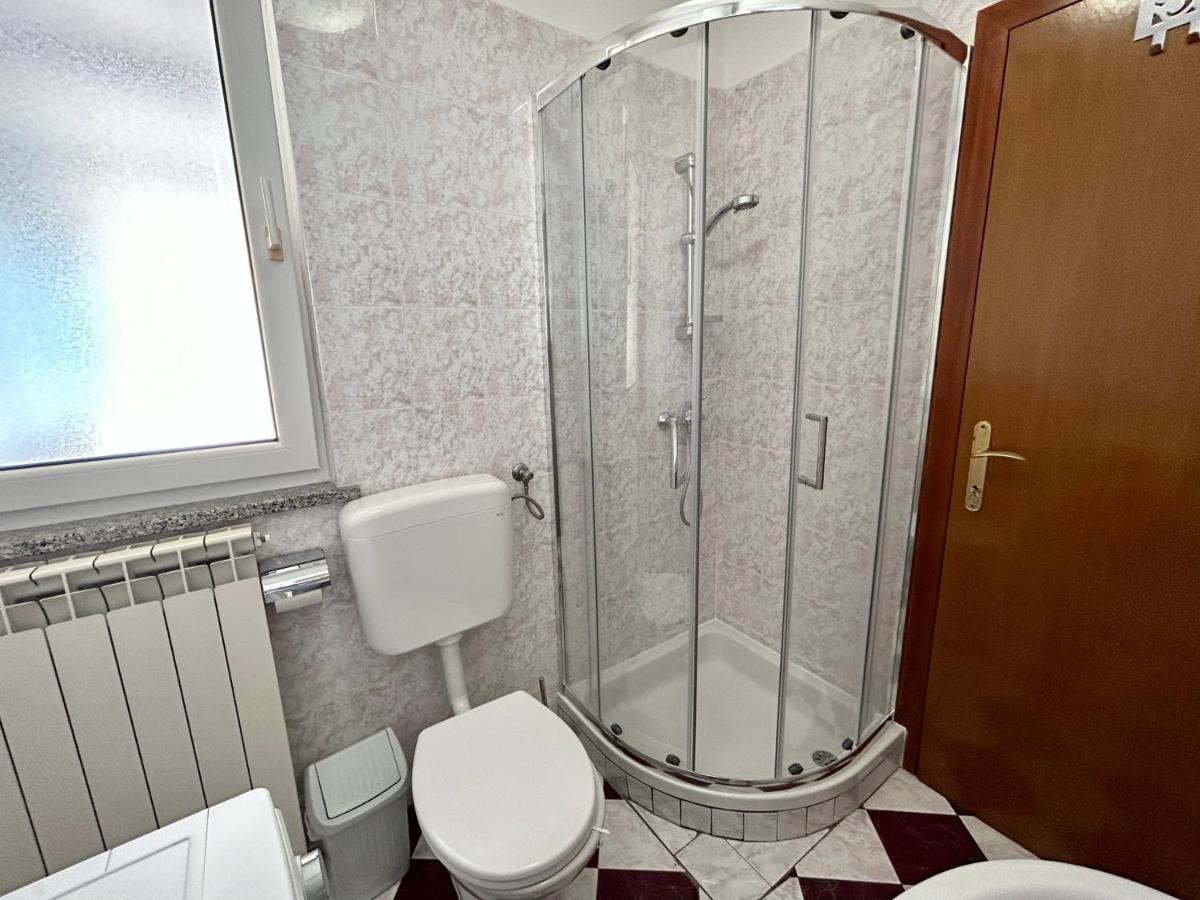 Apartments Tereza Novigrad  ภายนอก รูปภาพ