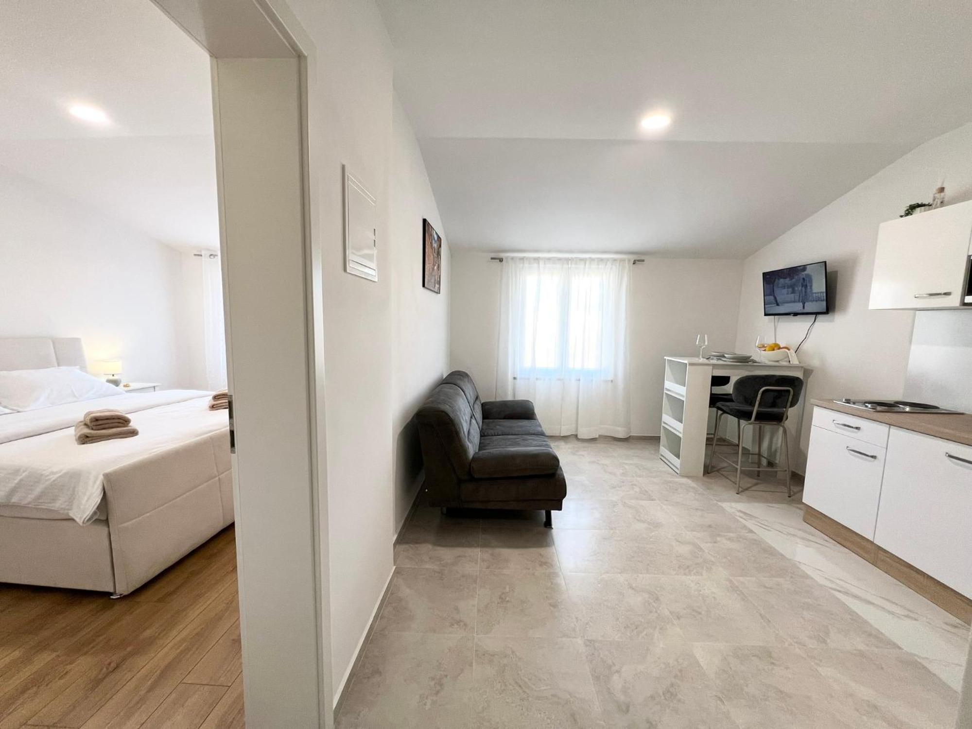 Apartments Tereza Novigrad  ภายนอก รูปภาพ