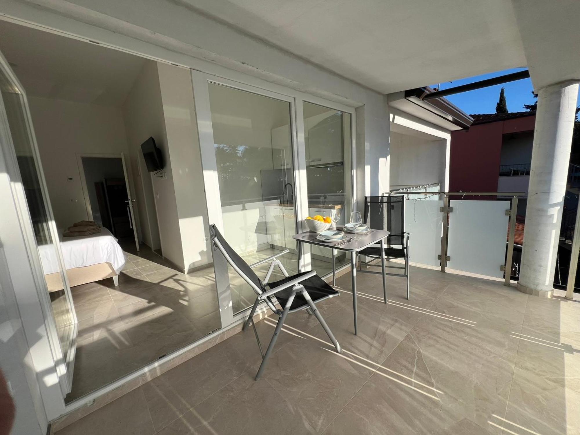 Apartments Tereza Novigrad  ภายนอก รูปภาพ