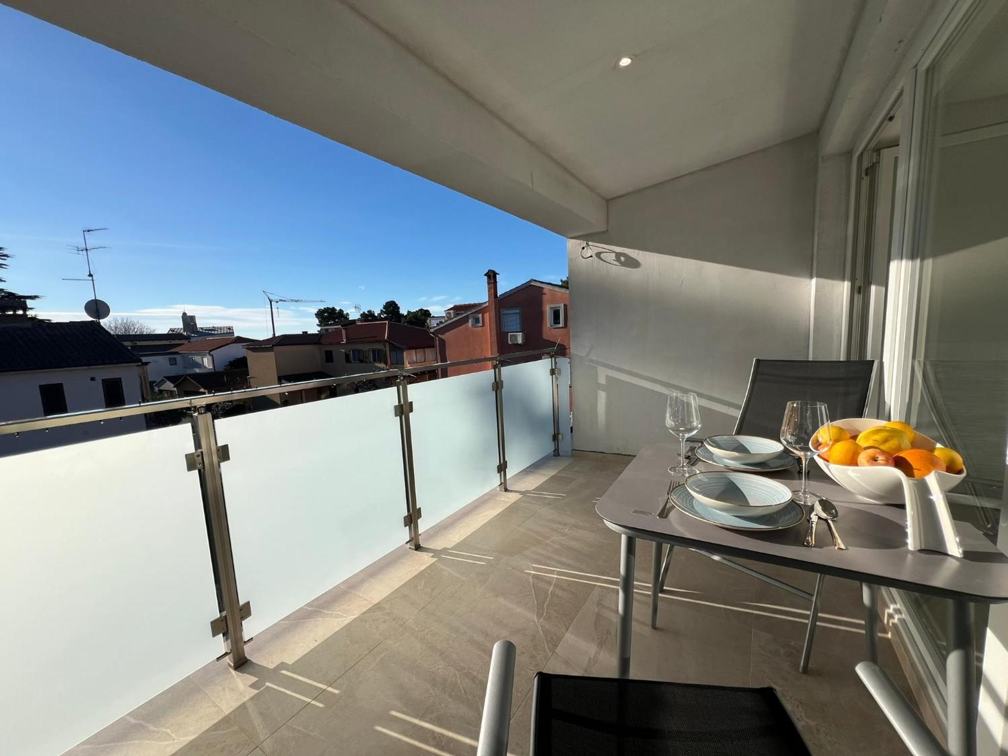 Apartments Tereza Novigrad  ภายนอก รูปภาพ